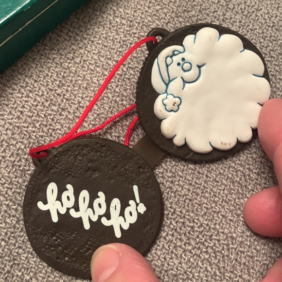 Hallmark KEEPSAKE Ornament OREO Cookie HO HO HO 1986 in Original Box Christmas - Picture 7 of 9